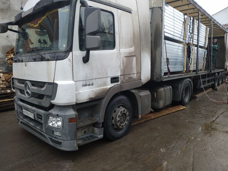 Отгрузка неперфорированного лотка в Татарстан, 2020